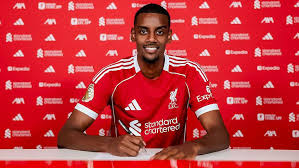 Isak hat sich von Newcastle United getrennt.